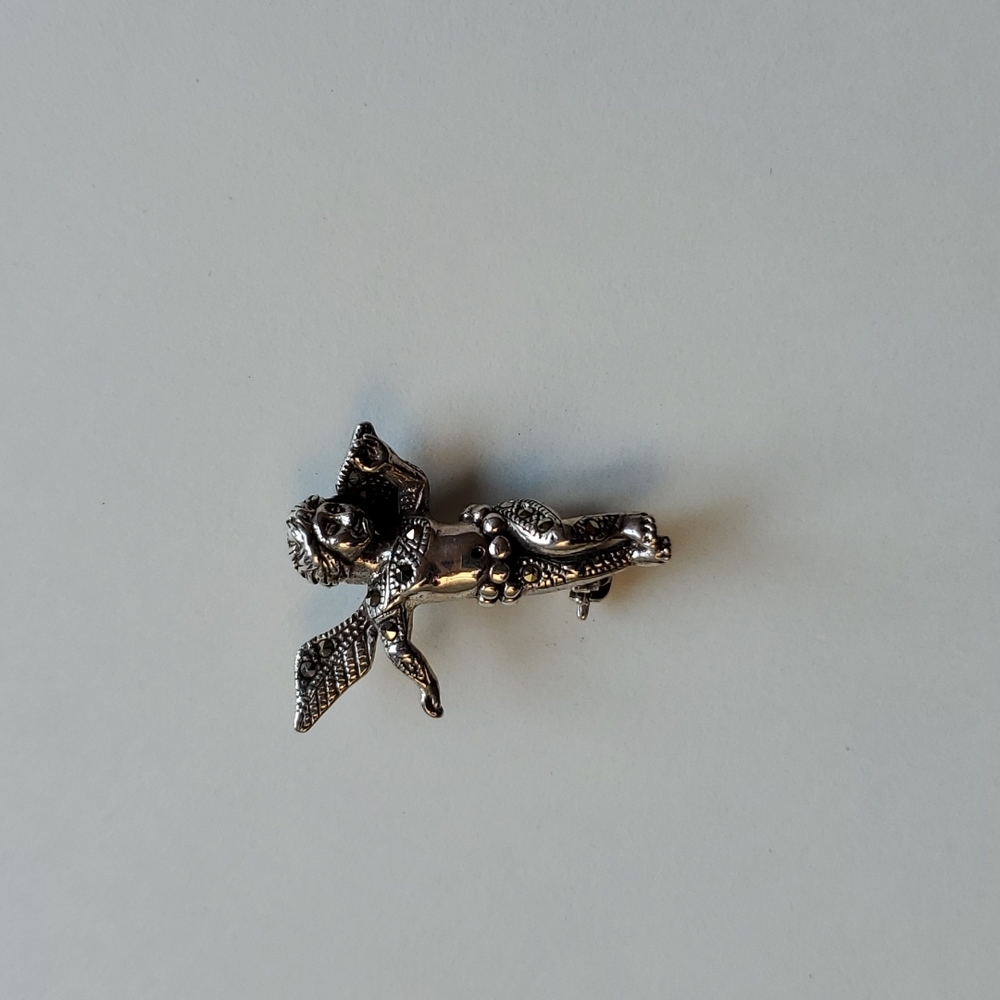 Sterling Silver Cherub Angel Pin